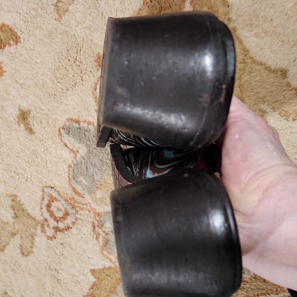 Patricia Nash Tooled Turquoise & Brown Leather Battista Mules Size 8.5 - Picture 7 of 10